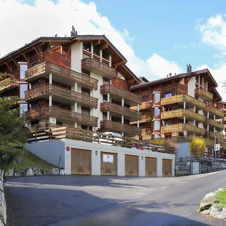 Les Cimes Blanches B 401 By Interhome Apartman
